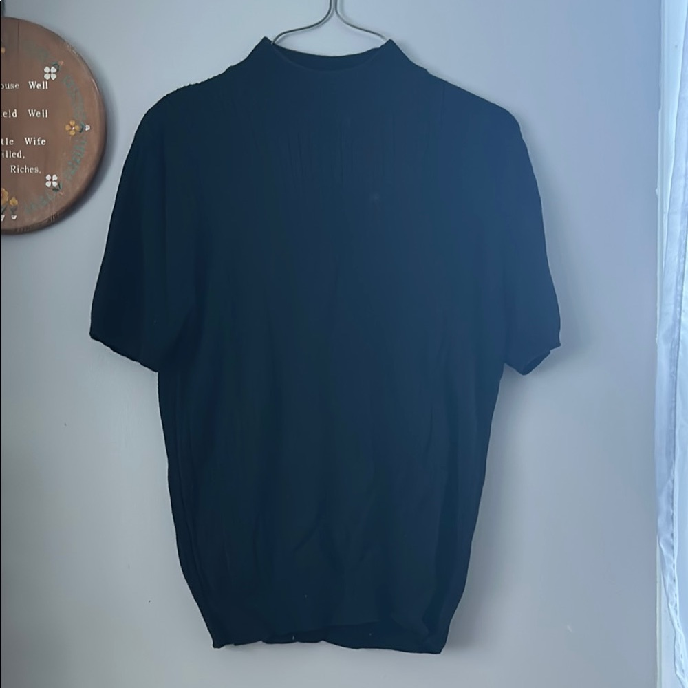 Black Short Sleeve Top